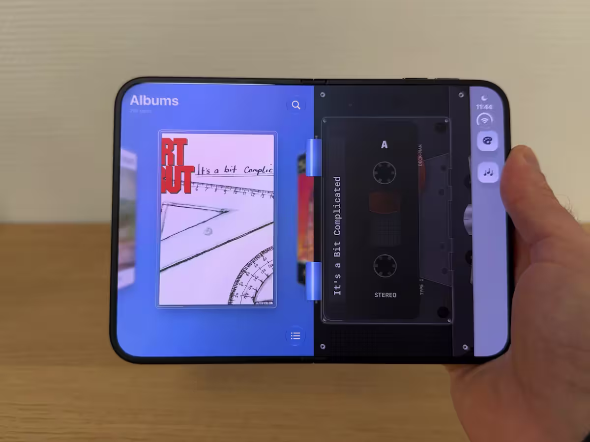 第一批 iPhone Duo 应用已上线 11